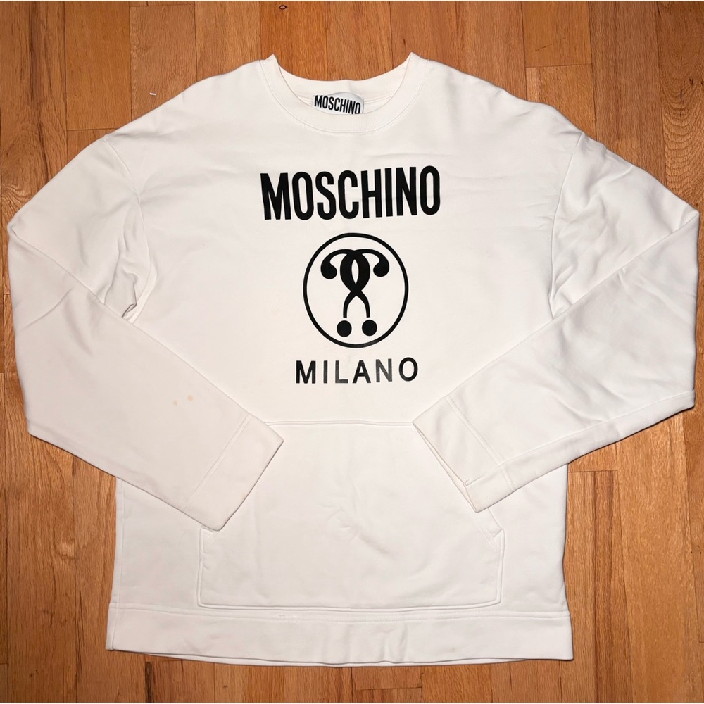 Moschino Milano Runway Crewneck Logo Pocket Sweatshirt 🔥